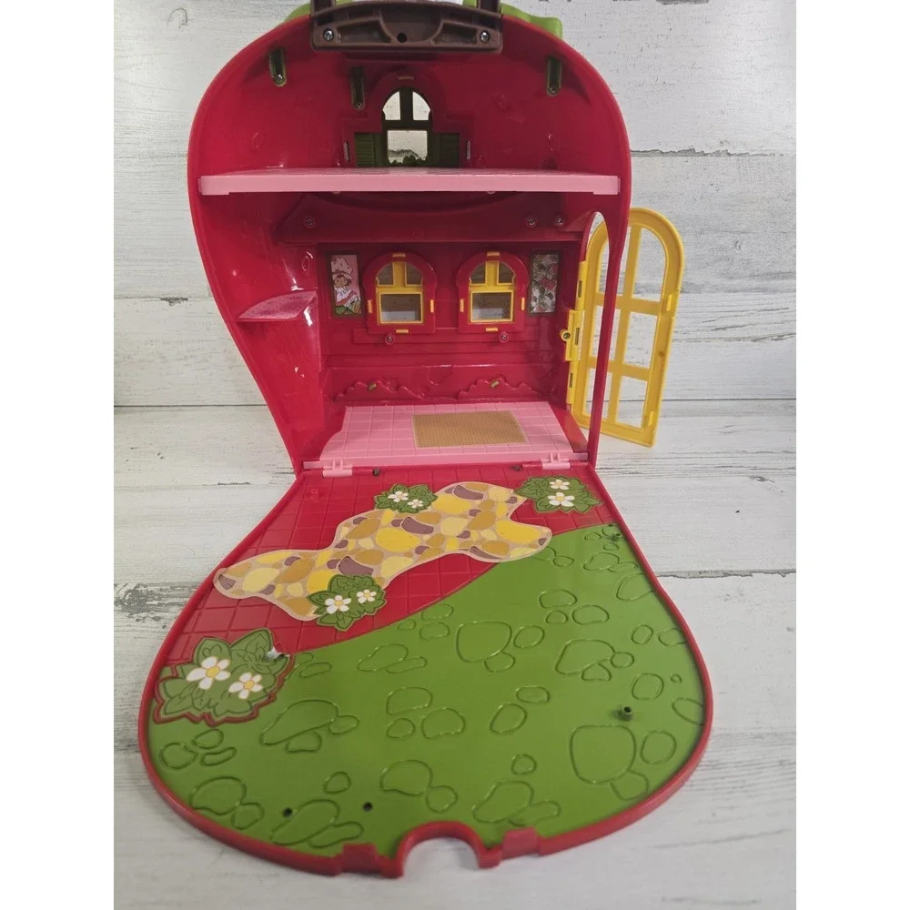 Strawberry Shortcake Berry Bitty Market Playset The Bridge Direct Red Strawberry